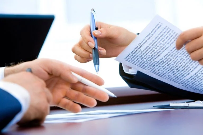 laptop office hand 3196481